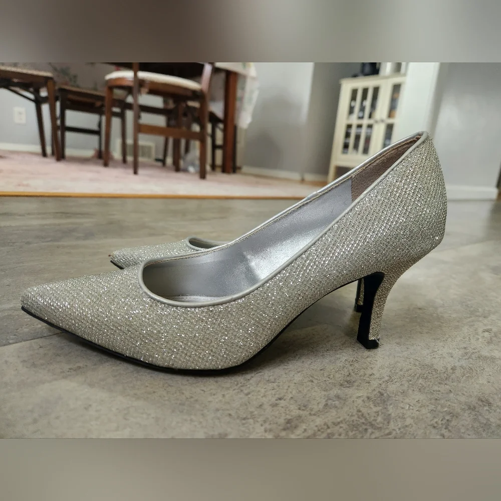Fioni Night Silver Glitter Heels 6.5